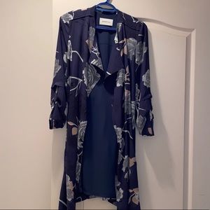 Aritzia Quincey belted trench